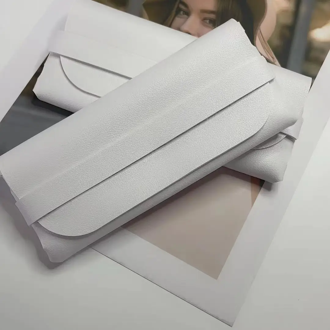 2024 White Square Sunglasses with UV Protection - Image 4