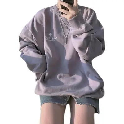 Women Black Loose Fit Sweatshirt 2025