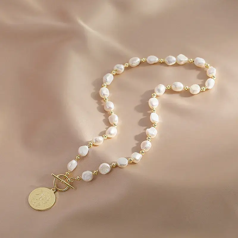 14K Gold Pearl Necklace with Ot Buckle Clavicle Chain