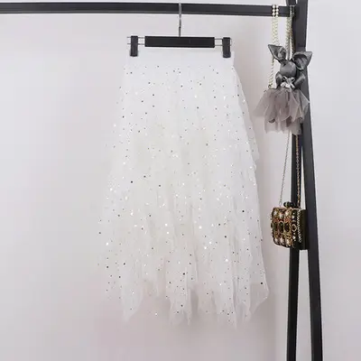 White Sequin Star Yarn