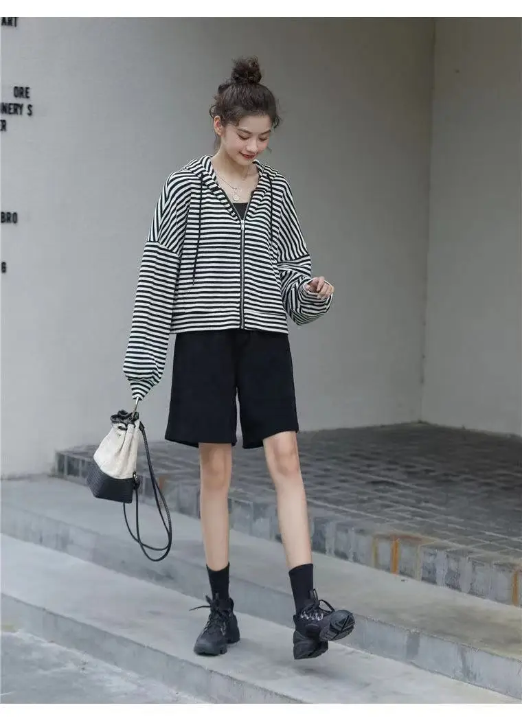 Women Striped Long Sleeve Hooded Sweatshirt 2025 — feature 7