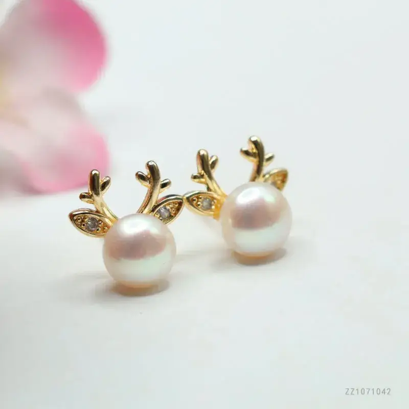 Guan Yu Pearl Deer Earrings S925 Gold Stud Earrings - Image 4