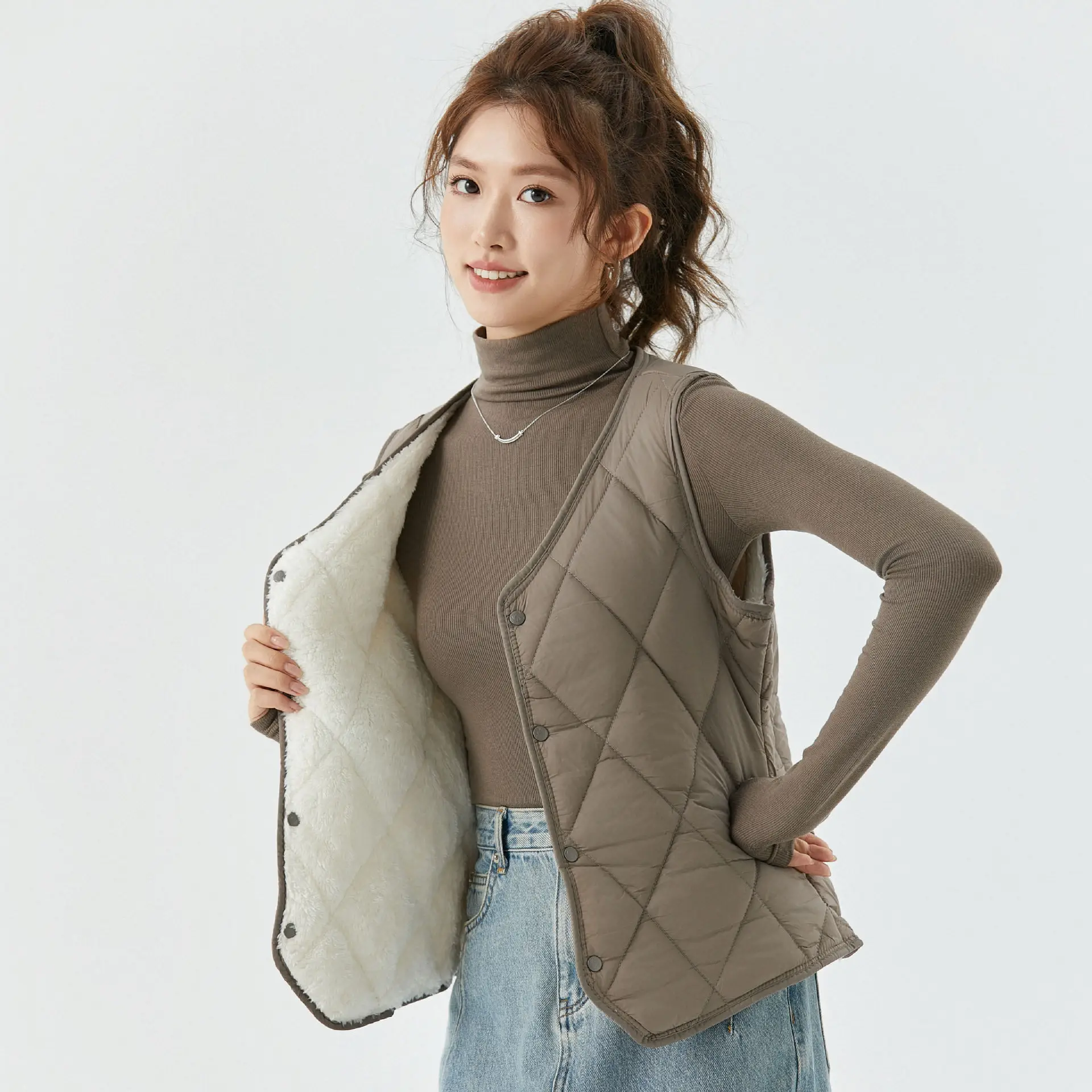 Women's Velvet Puffer Vest Grey 8021