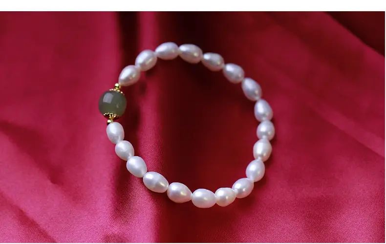 Natural Freshwater Pearl Bracelet with Hetian Jade Single Circle — feature 42