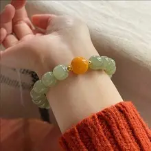 Natural Freshwater Pearl Bracelet with Hetian Jade Single Circle — feature 5