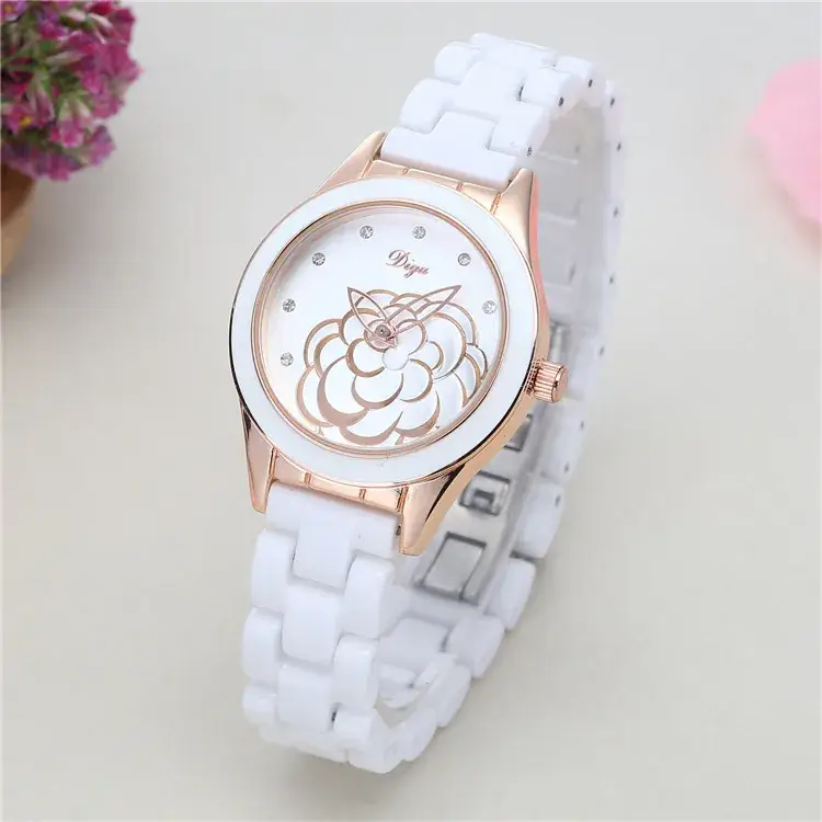 White Ceramic Women's Luminous Quartz Watch - Image 6