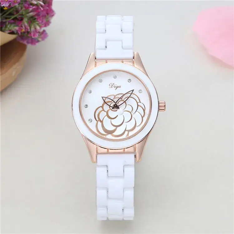 White Ceramic Women's Luminous Quartz Watch - Image 2