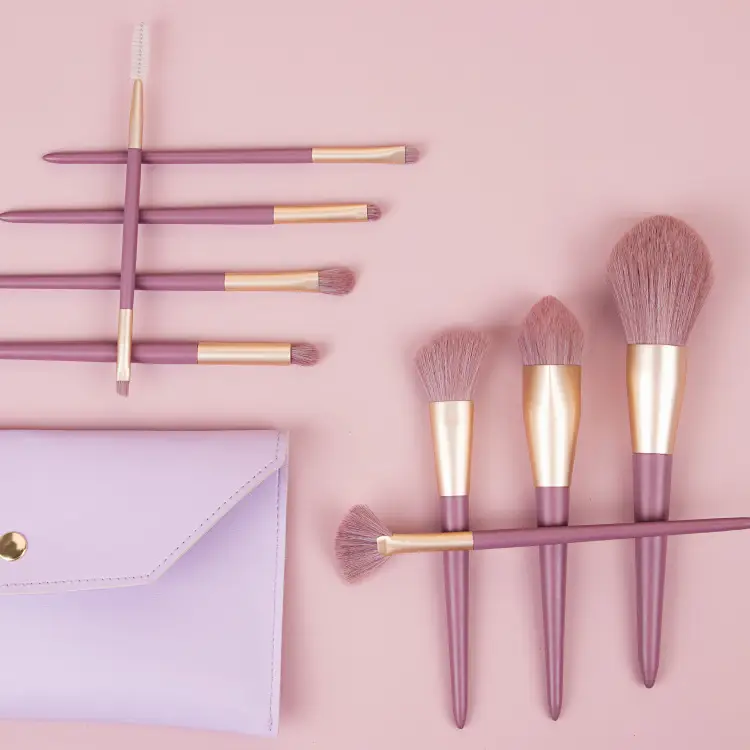 Soft Bristled Makeup Brush Set for Beginners - Image 7