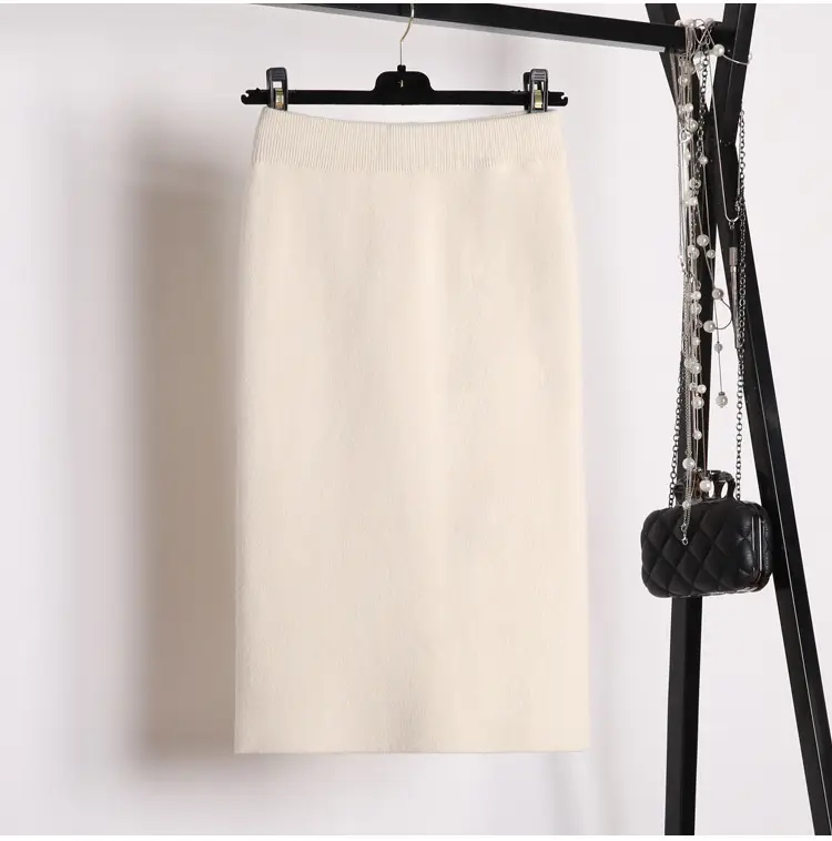 Yunshu Long Wool Plain Skirt Cream — feature 13