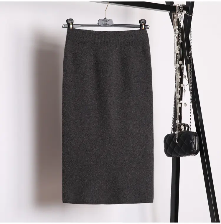 Yunshu Long Wool Plain Skirt Cream — feature 9