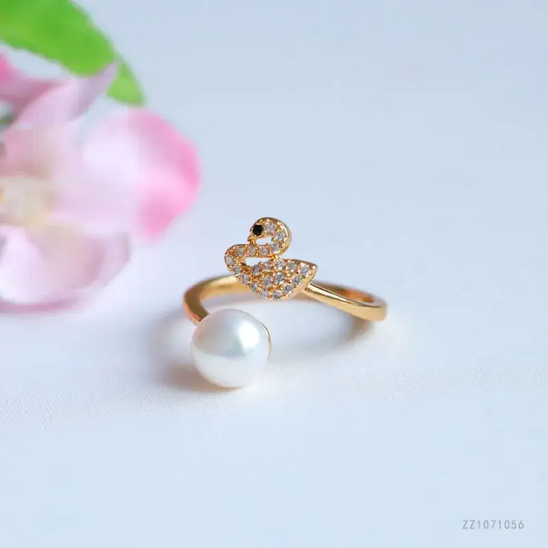 Guan Yu Freshwater Pearl Ring Swan Open Gold - Image 3