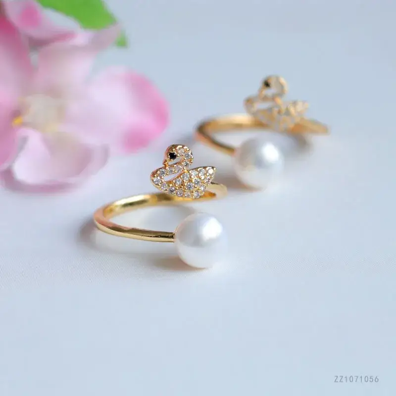 Guan Yu Freshwater Pearl Ring Swan Open Gold - Image 5