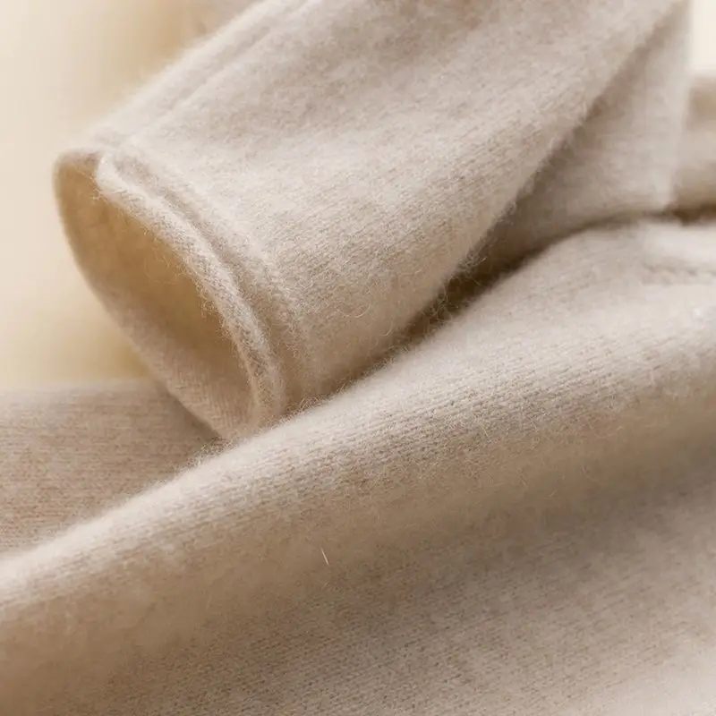 Women's Pile Collar Wool Turtleneck Shirt Beige