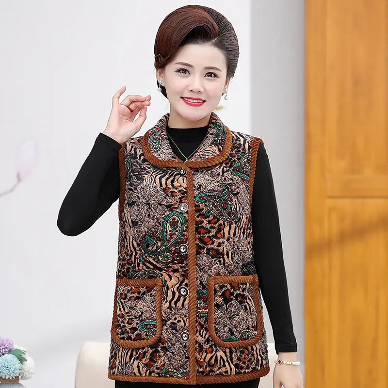 Middle-aged Women Velvet Lapel Vest Winter Warmth - Image 9