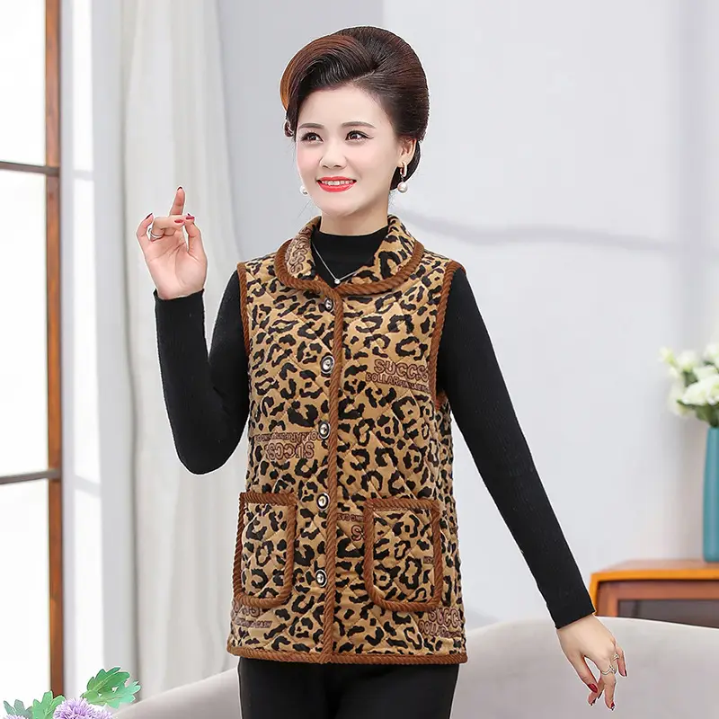 Middle-aged Women Velvet Lapel Vest Winter Warmth - Image 7