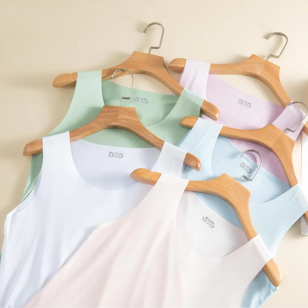 Women's Seamless Ice Silk Tank Top, Summer Thin Camisole, Sleeveless Versatile Top, Trendy and Breathable