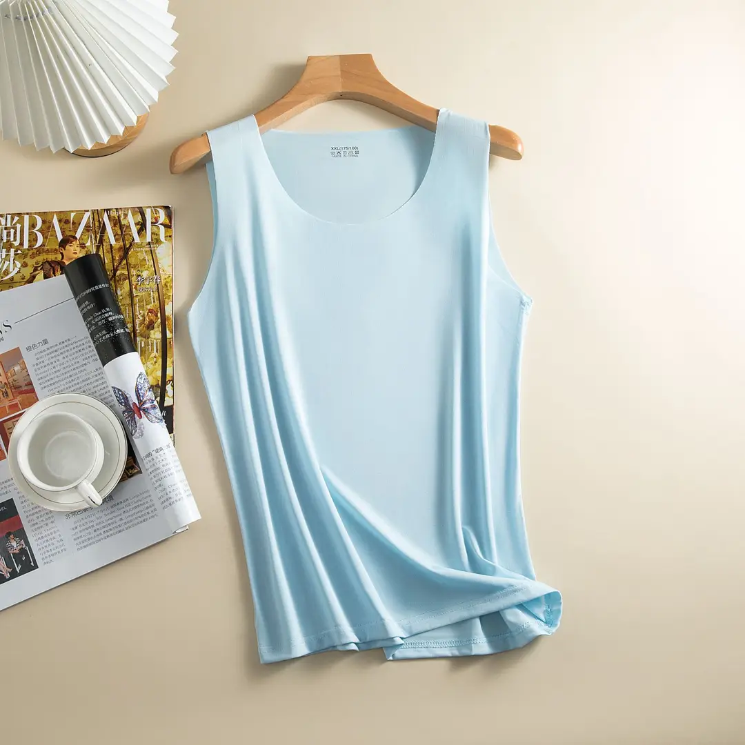 Women's Seamless Ice Silk Tank Top, Summer Thin Camisole, Sleeveless Versatile Top, Trendy and Breathable