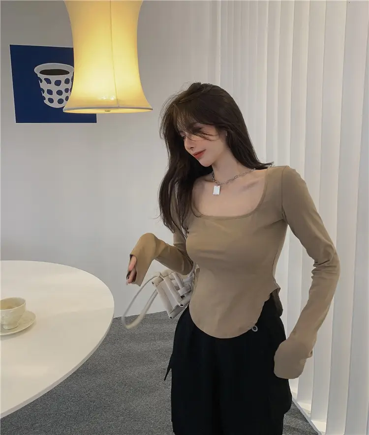 Women's U-Neck Long Sleeve T-Shirt Brown — feature 7