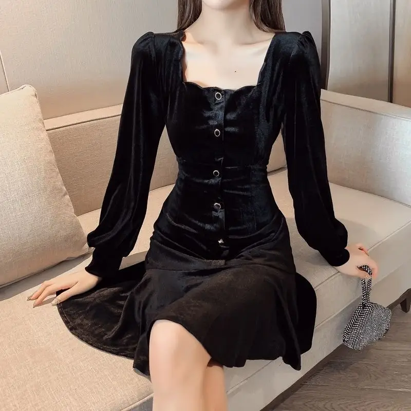 Black Velvet Square Collar Dress for Women 2024 — feature 2