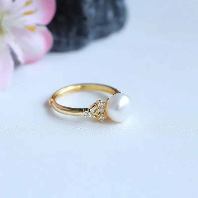Guan Yu Pearl Ring Gold Plated with Diamond — feature 8