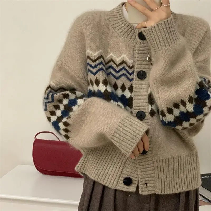 Women Knitted Cardigan Sweater Jacquard 2025 - Image 5