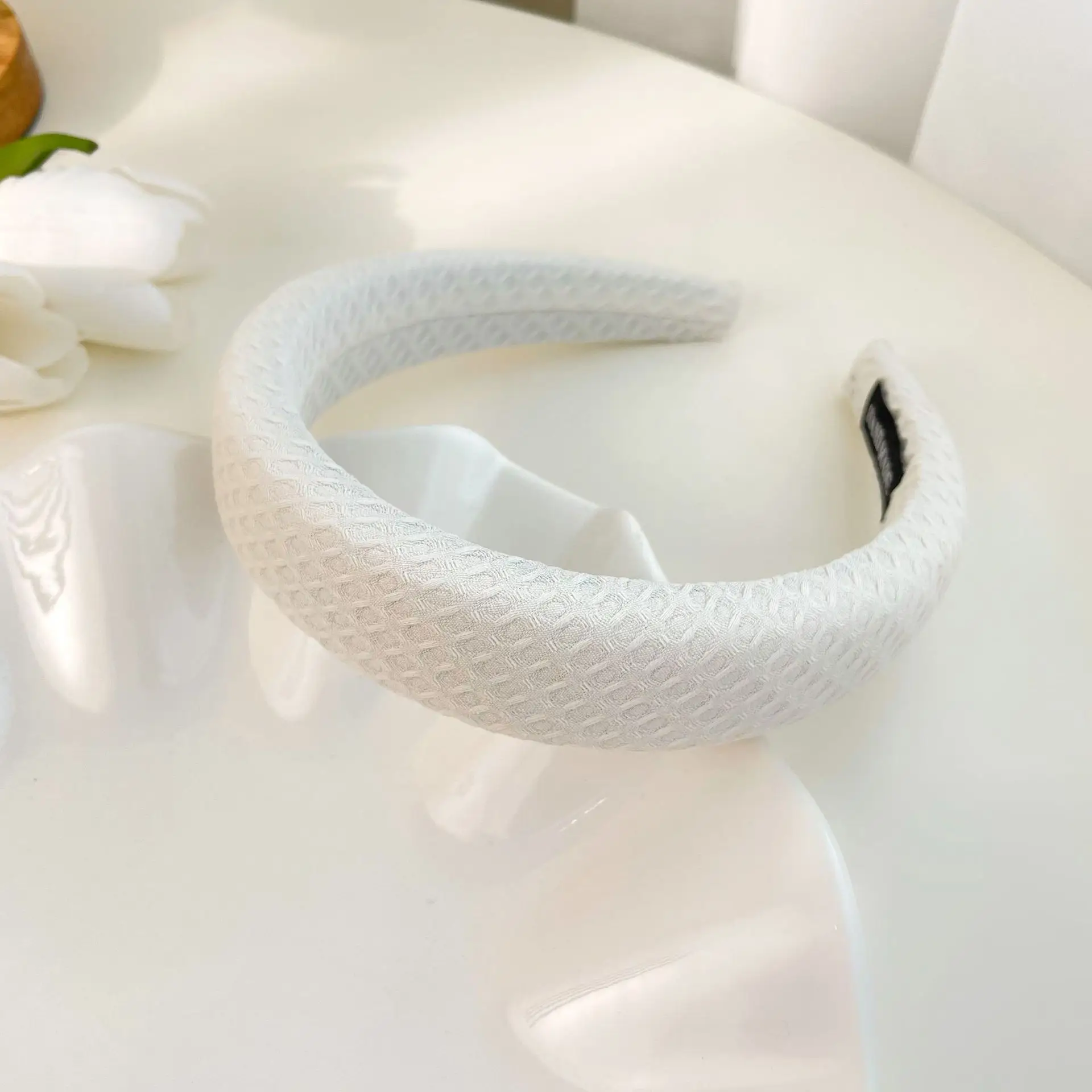 Macaron Color Wide Brim Pressure Bangs for Girls