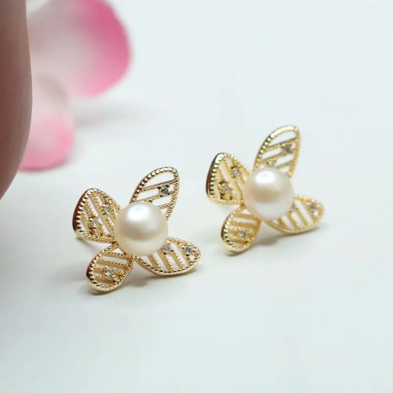 Guanyu Hollow Butterfly Pearl Earrings S925 Silver — feature 5