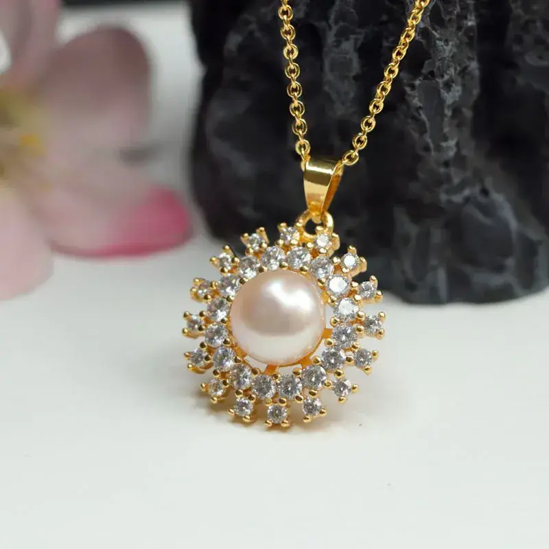 Guan Yu Pearl Necklace with Snowflake Design for Women — feature 5