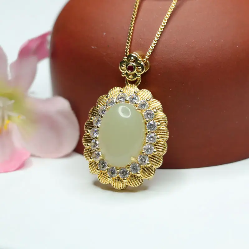 Guan Yu Hetian Jade Pendant with Full Diamond Setting — feature 10