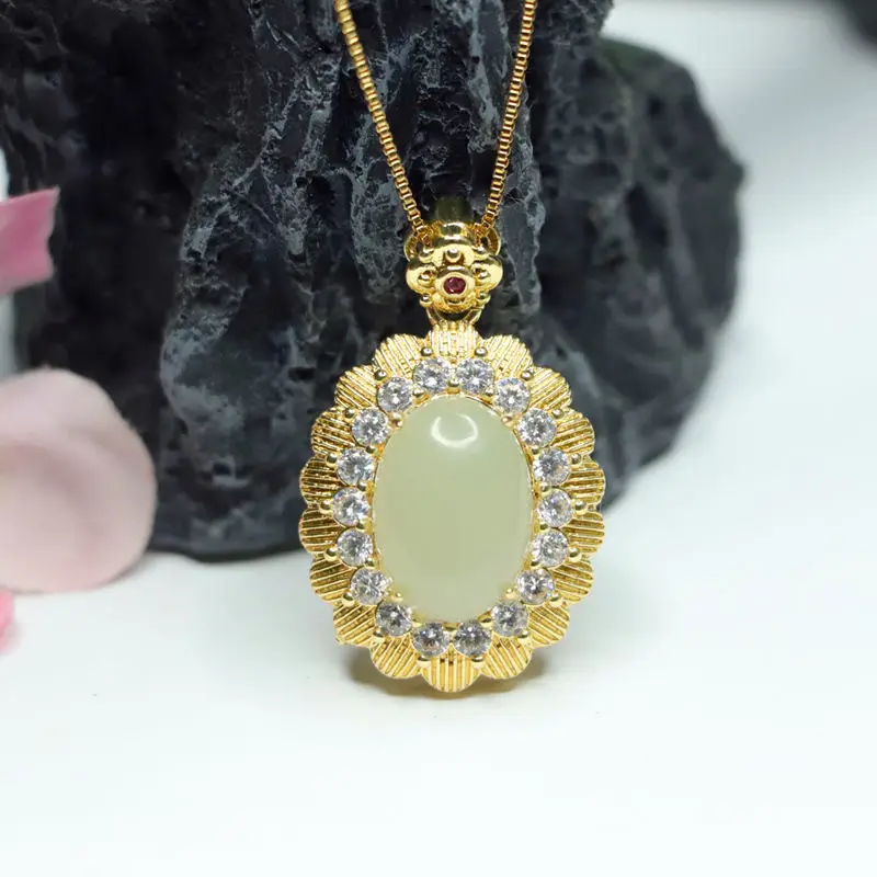 Guan Yu Hetian Jade Pendant with Full Diamond Setting — feature 5