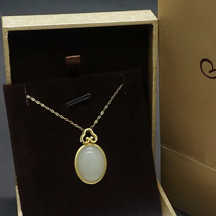 S925 Gold Hetian Jade Ruyi Cloud Pendant Necklace - Image 3