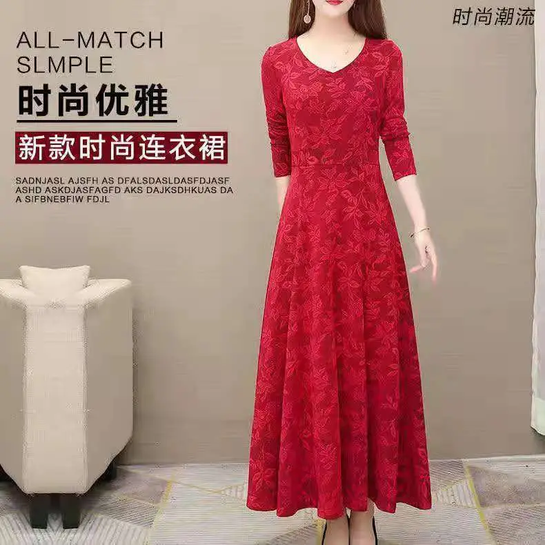 Red Lace Long Sleeve Mother's Dress Autumn 2021 - Image 4