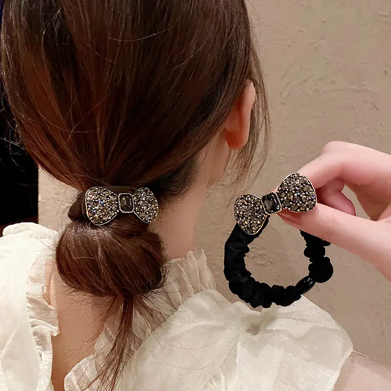 Brown Rhinestone Heart Bow Hair Band with High-End Design - Image 9