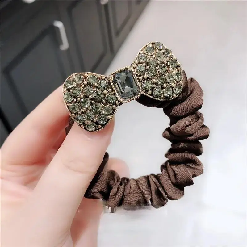 Brown Rhinestone Heart Bow Hair Band with High-End Design - Image 2