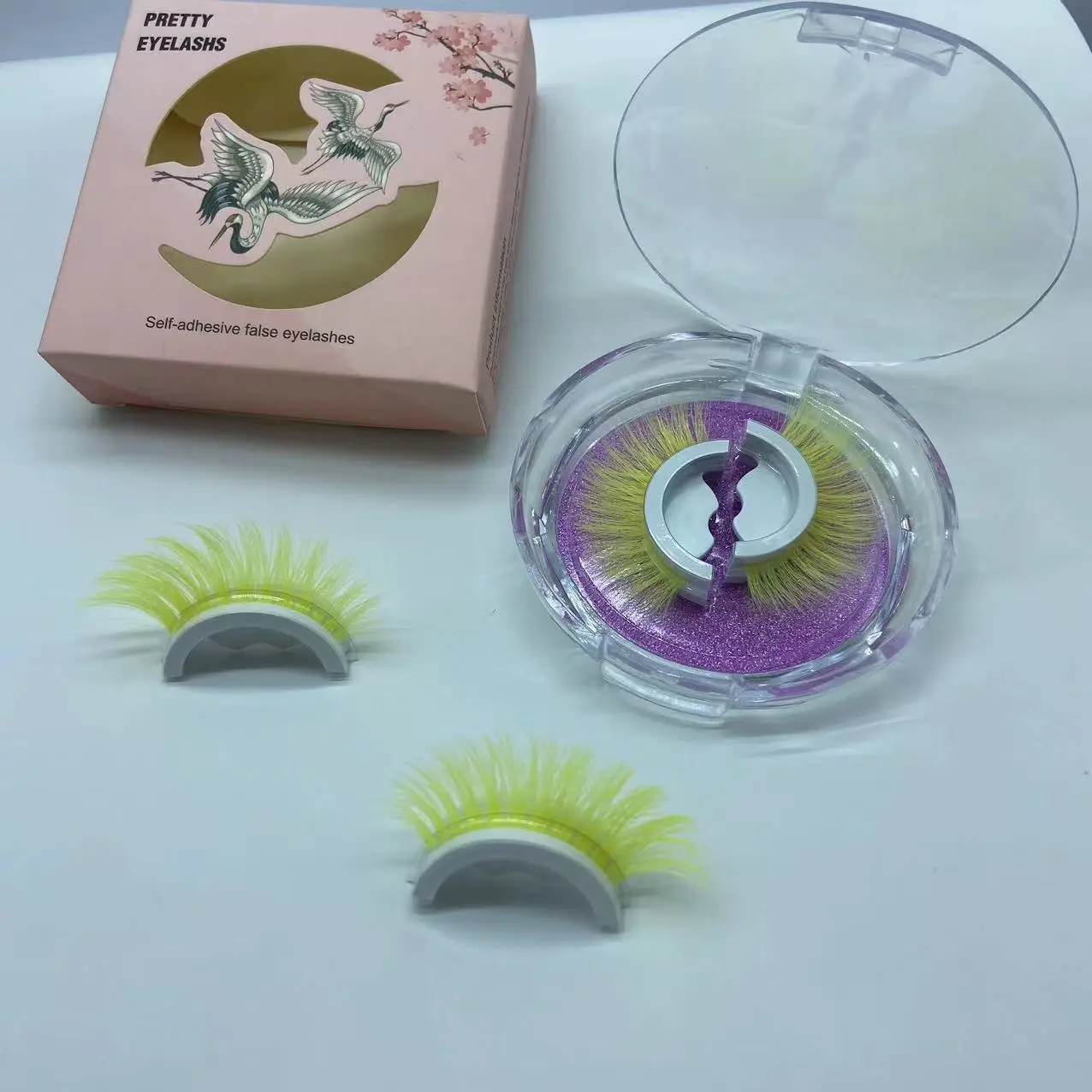 Self-adhesive warm false eyelashes natural crystal box - Image 9