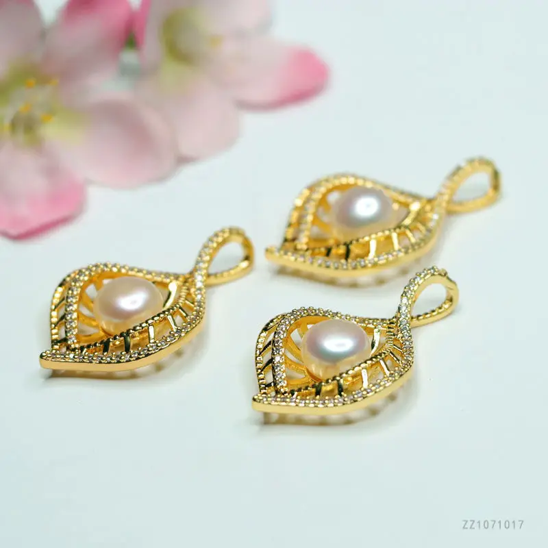 Japanese Style Pearl Pendant Necklace with Hollow Leaf Design — feature 12