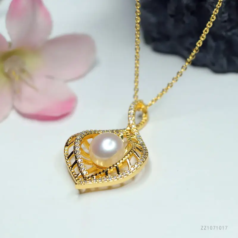 Japanese Style Pearl Pendant Necklace with Hollow Leaf Design — feature 8