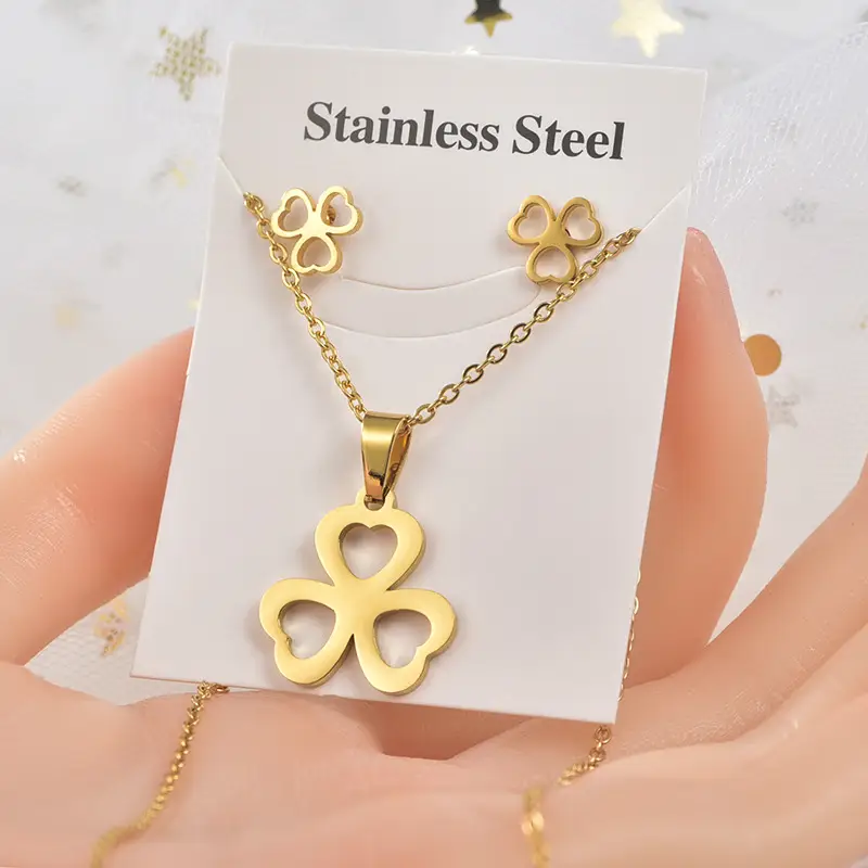 Titanium Steel Star Necklace & Earrings Set - Image 6