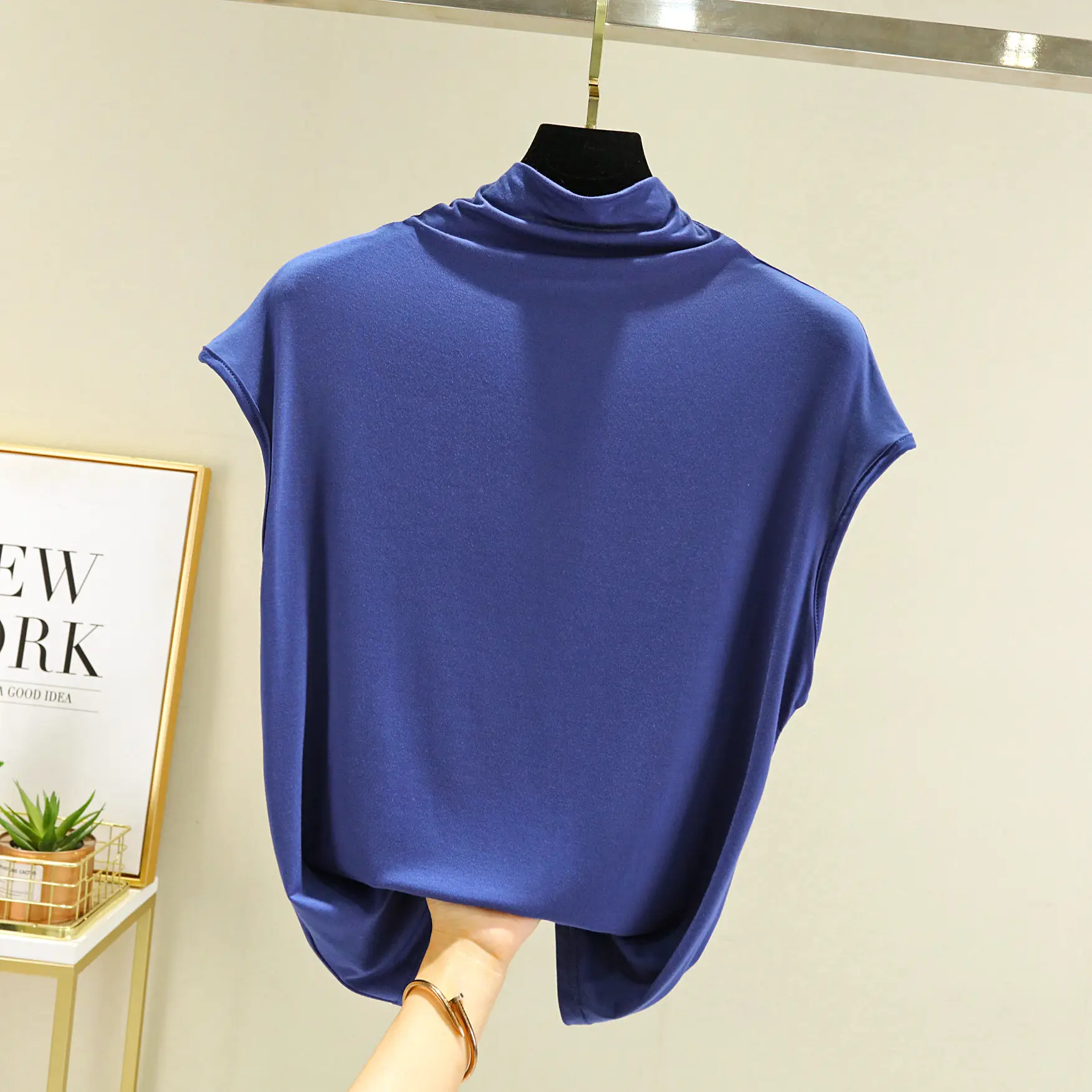 Women Green Sleeveless High Collar Vest Large - Image 9