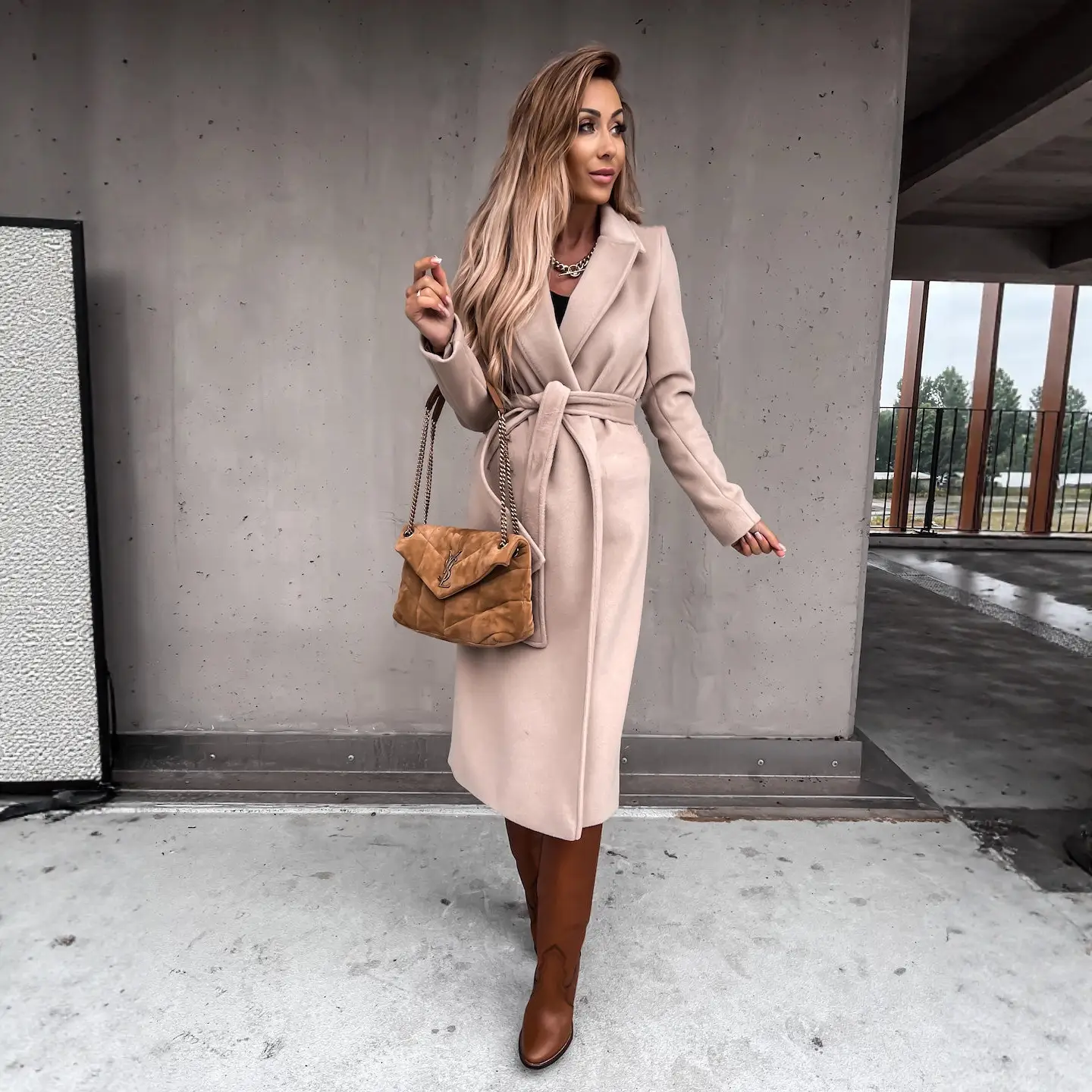 2021 Women's Woolen V-Neck Coat with Strap - Image 6