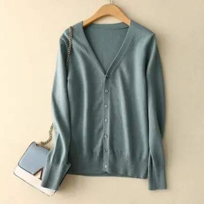 Women's White V-Neck Knitted Cardigan Large