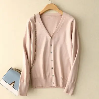 Women's White V-Neck Knitted Cardigan Large