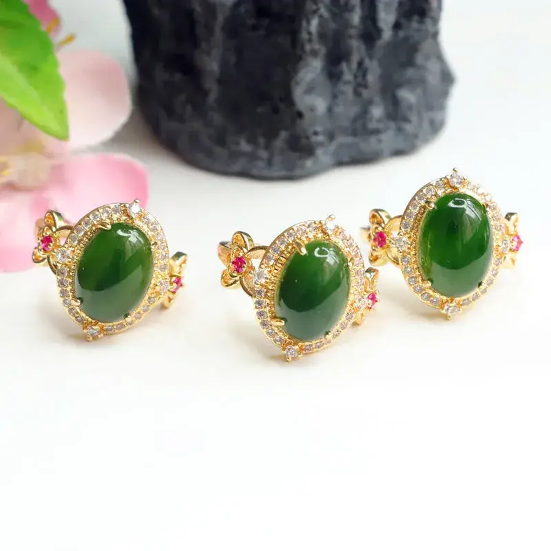 Guan Yu Jade Spinach Green Ring with Red Stones - Image 5