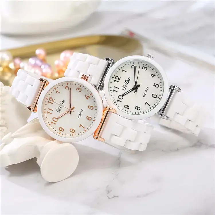 Women's Quartz Bracelet Watch White Elegant British Design - Image 5