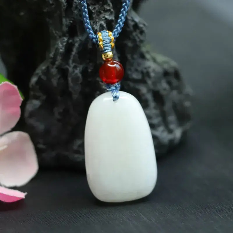 Guan Yu Hetian Jade White Pendant with Red Stone — feature 5