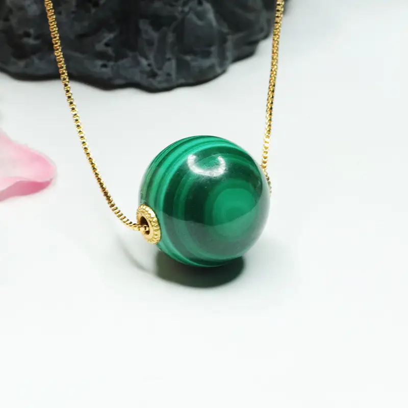 Peacock Stone Round Bead Necklace Green Crystal Jewelry — feature 6