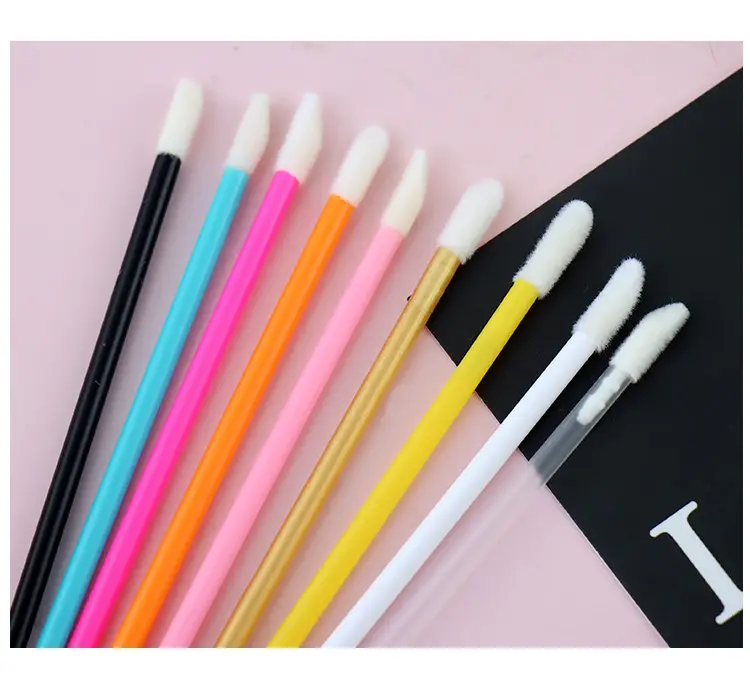 Portable Lip Brush Honey Stick Mini Makeup Brush — feature 9