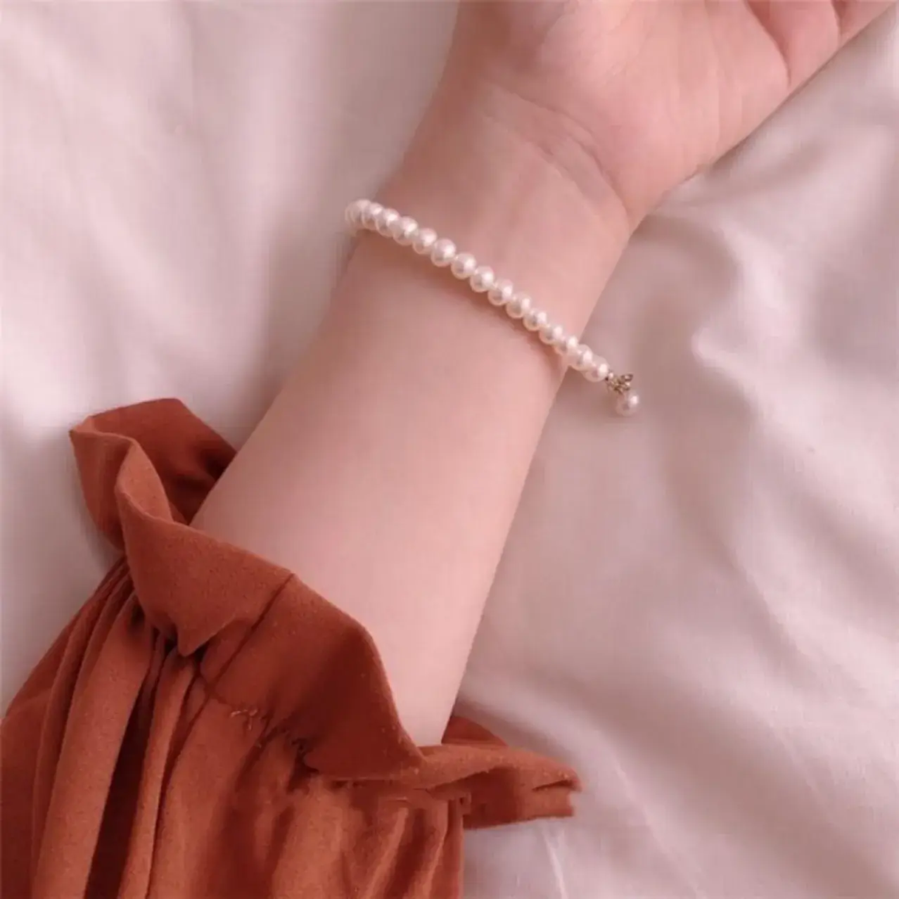 Women's Pearl Extended Chain Bracelet 6-7mm Gold Plated — feature 10