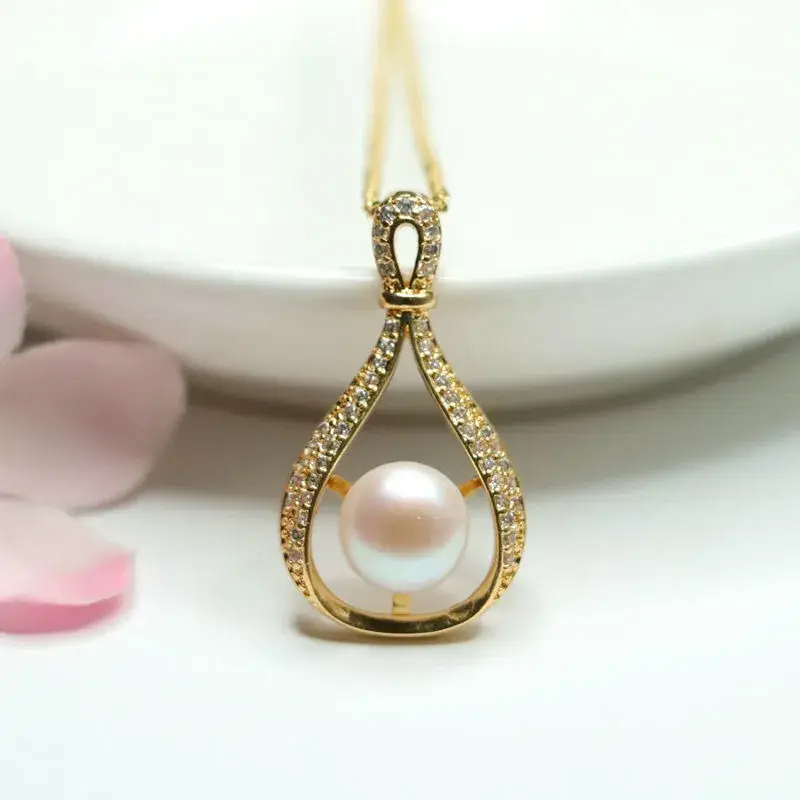 Japanese Korean Style Pearl Pendant Necklace with Full Diamond Water Drop Design — feature 4