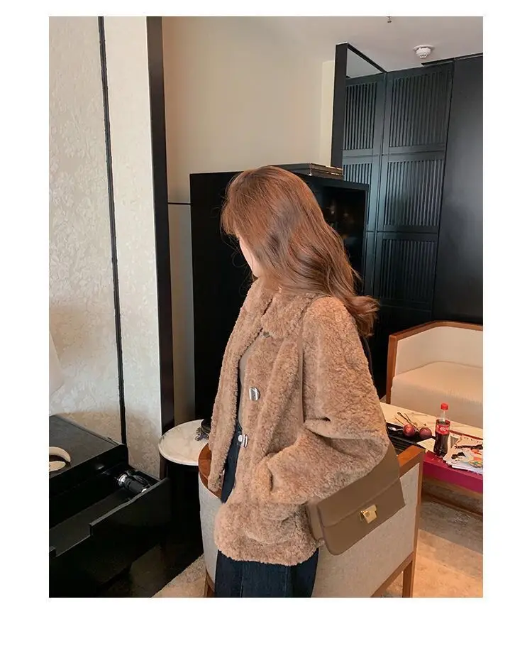 Lamb Wool Short Jacket Women Winter White Loose Fit — feature 3